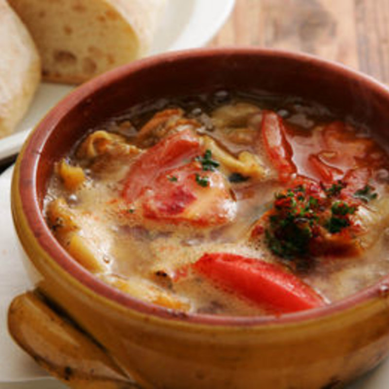 つぶ貝と姫ホタテのアヒージョ(スペインバル INICIO)