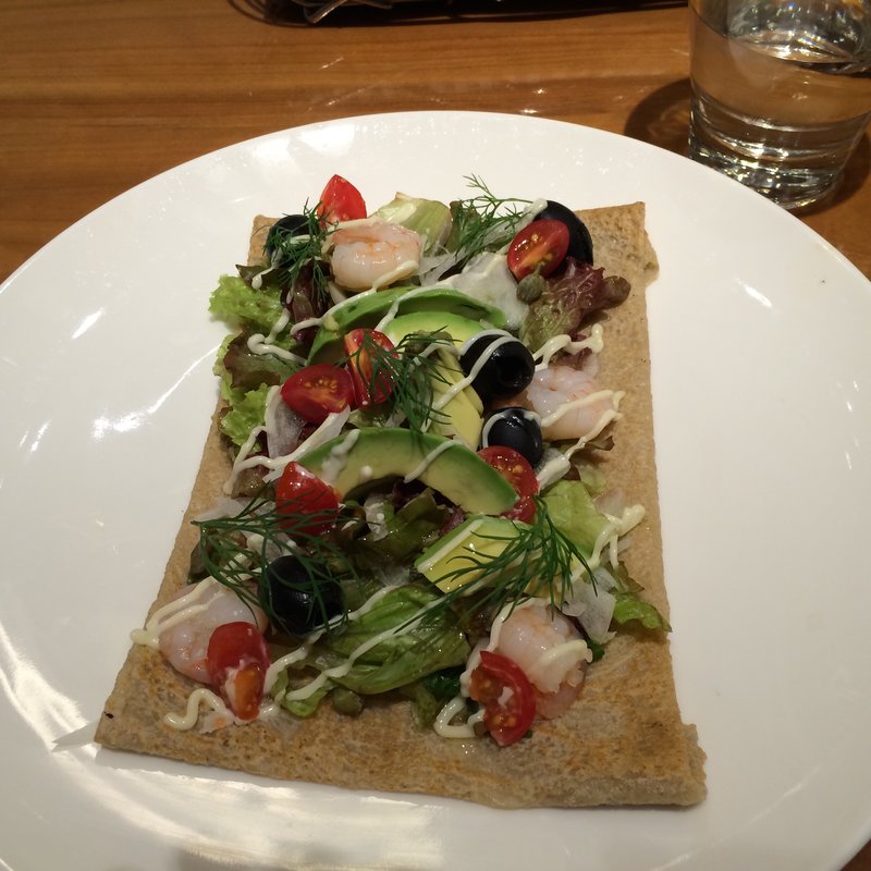 海老とアボガドのサラダ仕立て(CREPERIE Le Beurre Noisette（クレープリー ル ブール ノワゼット）)