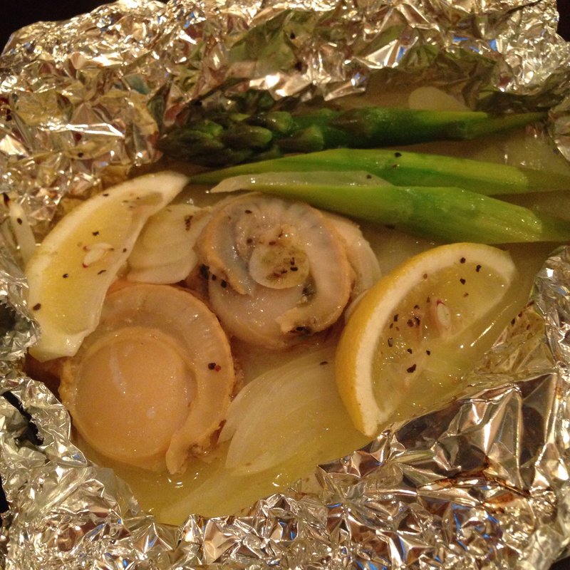 ホイル焼き（アスパラ・ホタテ）(アットイーズ （at ease）)