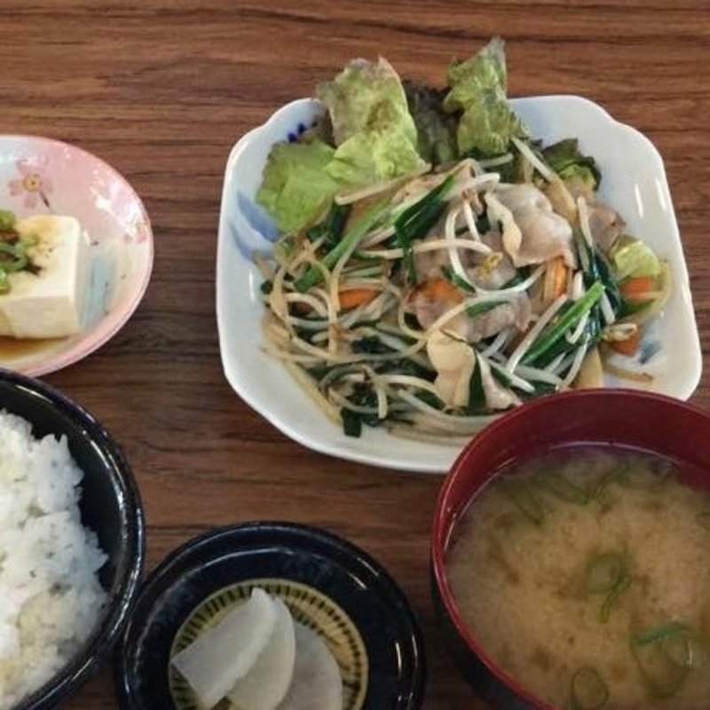 豚ニラもやし定食(ちゃんこ屋 本舗)