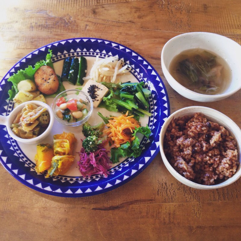 野菜プレート(ローフードカフェ胡桃家 )