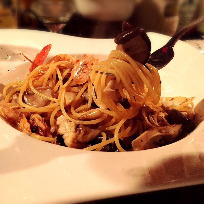 エビとキノコのパスタ