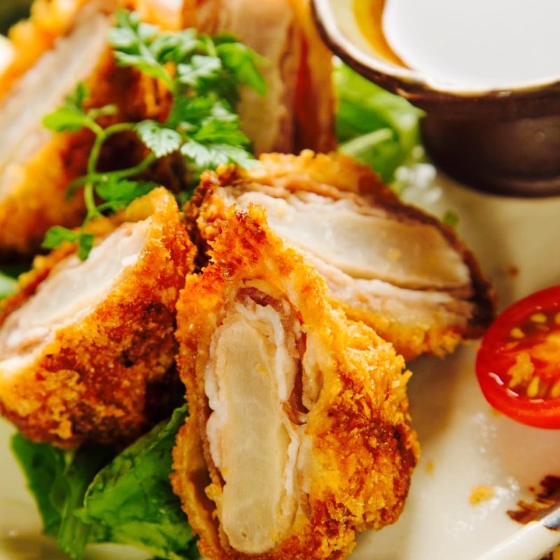 黒豚と大根ロールカツ(江戸三座)