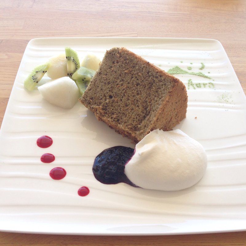 日替わりハーブのシフォン(天空カフェ・アウラ )