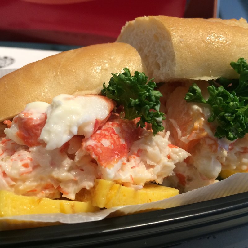 かにサンド(北海道かに将軍 千葉店)