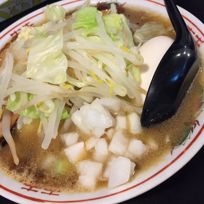 煮込背脂そば醤油(ヘルズキッチン )