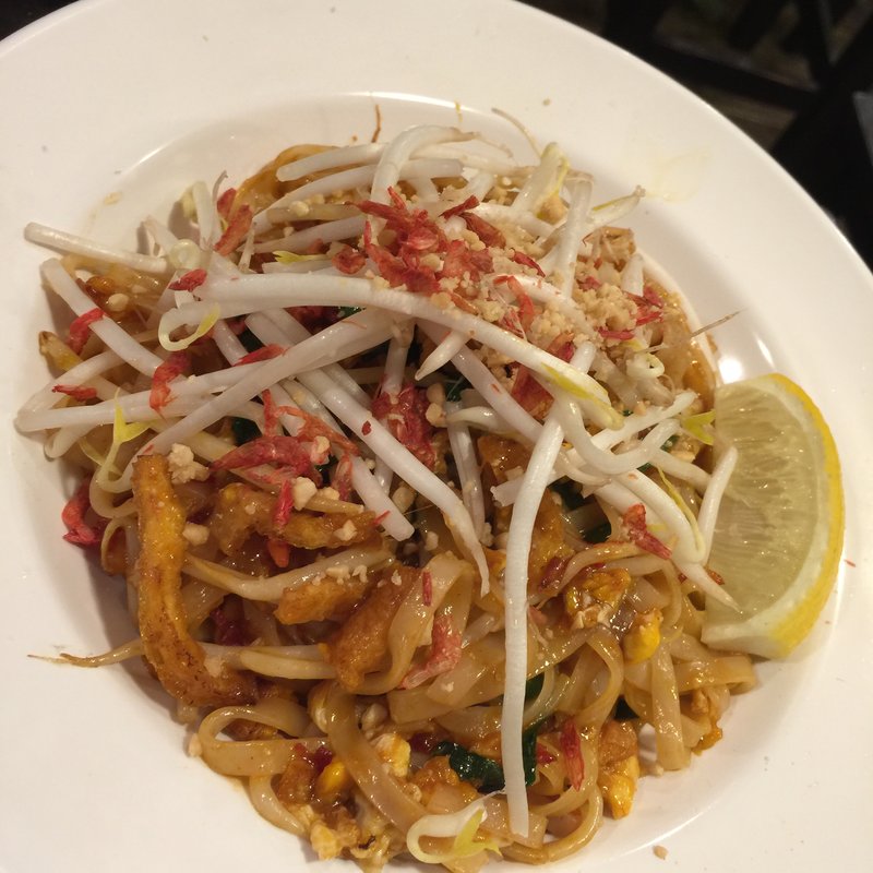 パッタイ(東桜パクチー)