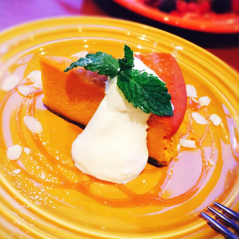 かぼちゃのケーキ(HIKARI cafe＆dining 新宿東口 （ヒカリカフェアンドダイニング）)