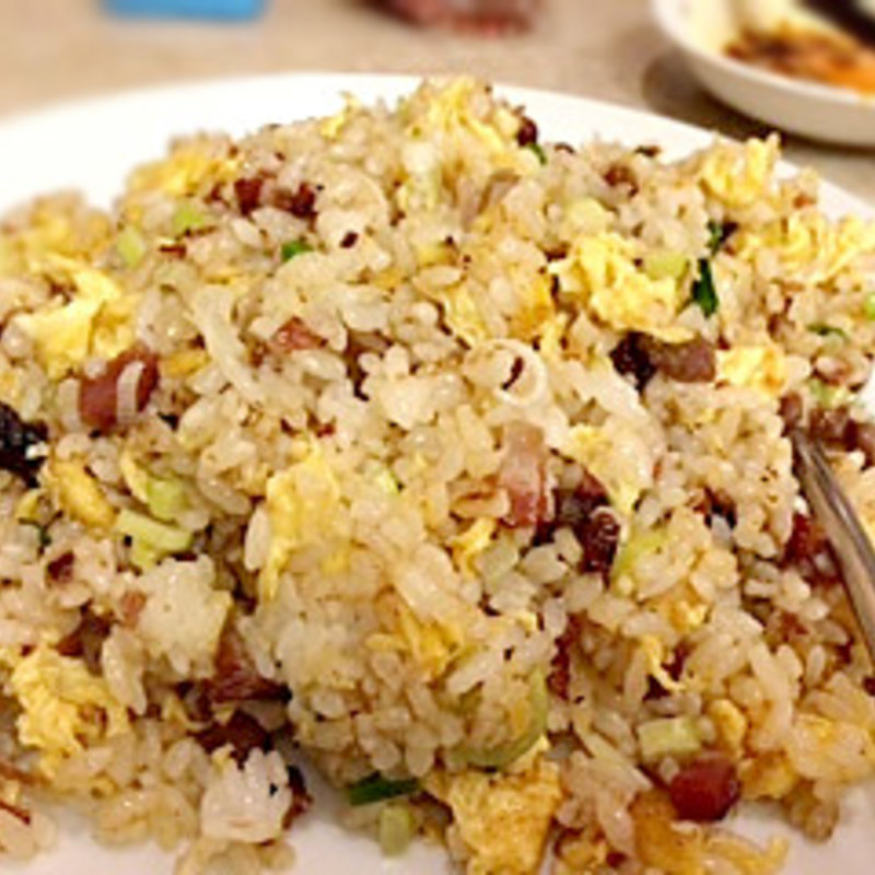 シラスと梅肉入り炒飯(謝朋酒樓(シャホウシュロウ))