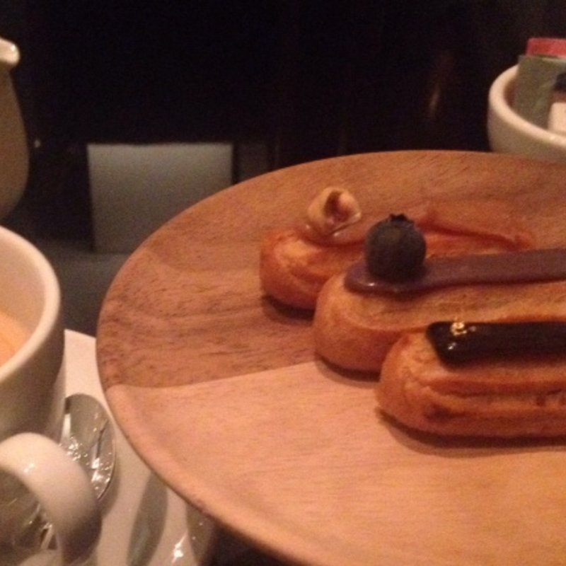 エクレア＆コーヒーセット(アンダーズ 東京 （Andaz Tokyo）)