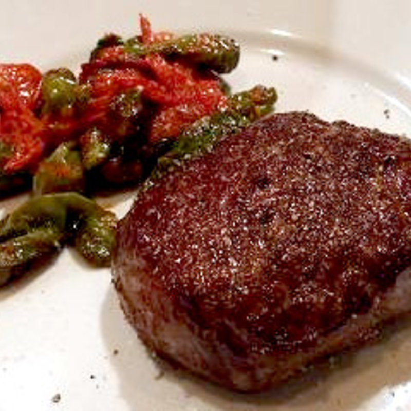 斎藤牧場から届いたちがさき牛のステーキ(ラ・バレーナ)