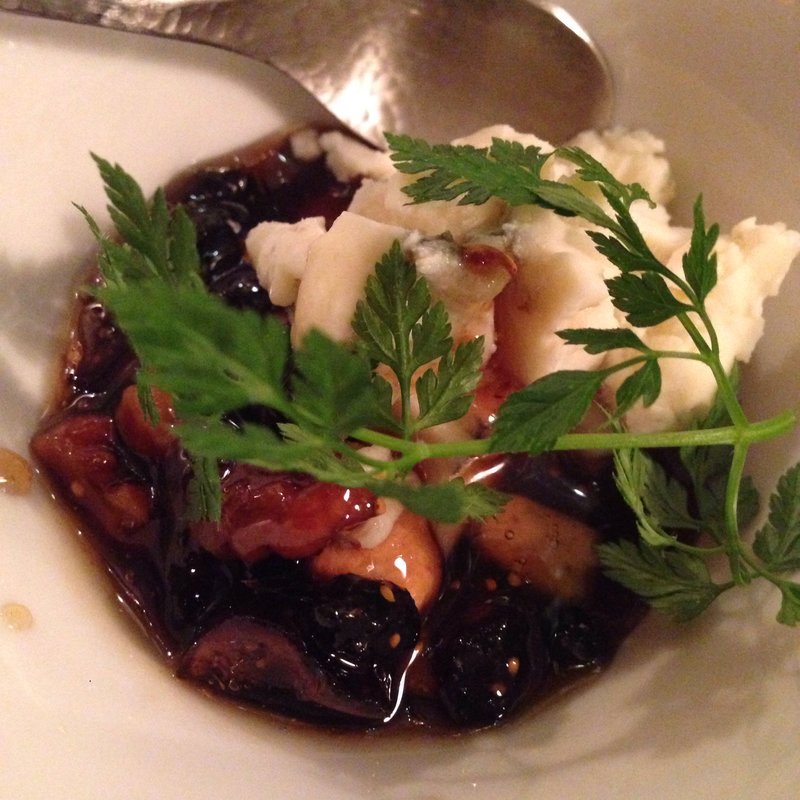 ゴルゴンゾーラ&ナッツの蜂蜜漬け添え(Borderia HAYAKAWA)