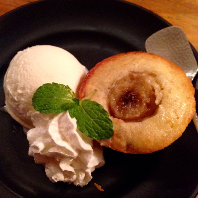 バナナケーキ バニラアイス添え(Borderia HAYAKAWA)