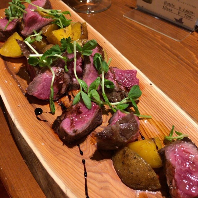 牛肉のビステッカ(ビストロMER)