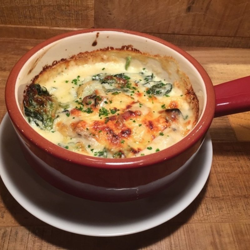 牡蠣のクリームグラタン(地下の隠れ家 肉バル ビストロ酒場GABU2 柏)