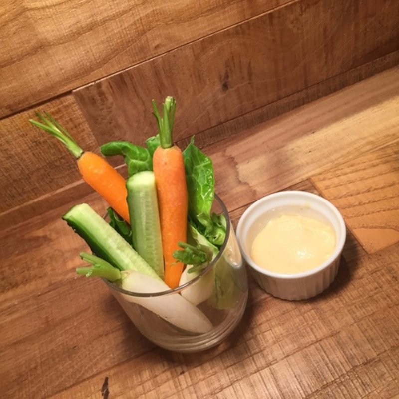 野菜スティック(地下の隠れ家 肉バル ビストロ酒場GABU2 柏)