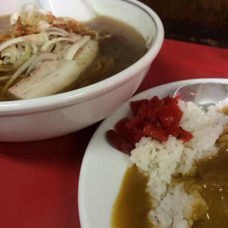 ラーメンとカレーのセット(恵華 )