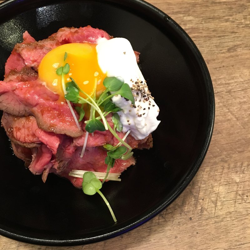 ローストビーフ丼(ワイン食堂　寓 銀座店 )