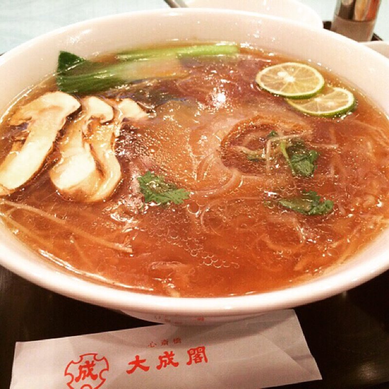 松茸とフカヒレ姿煮ラーメン  秋限定(大成閣 （タイセイカク）)