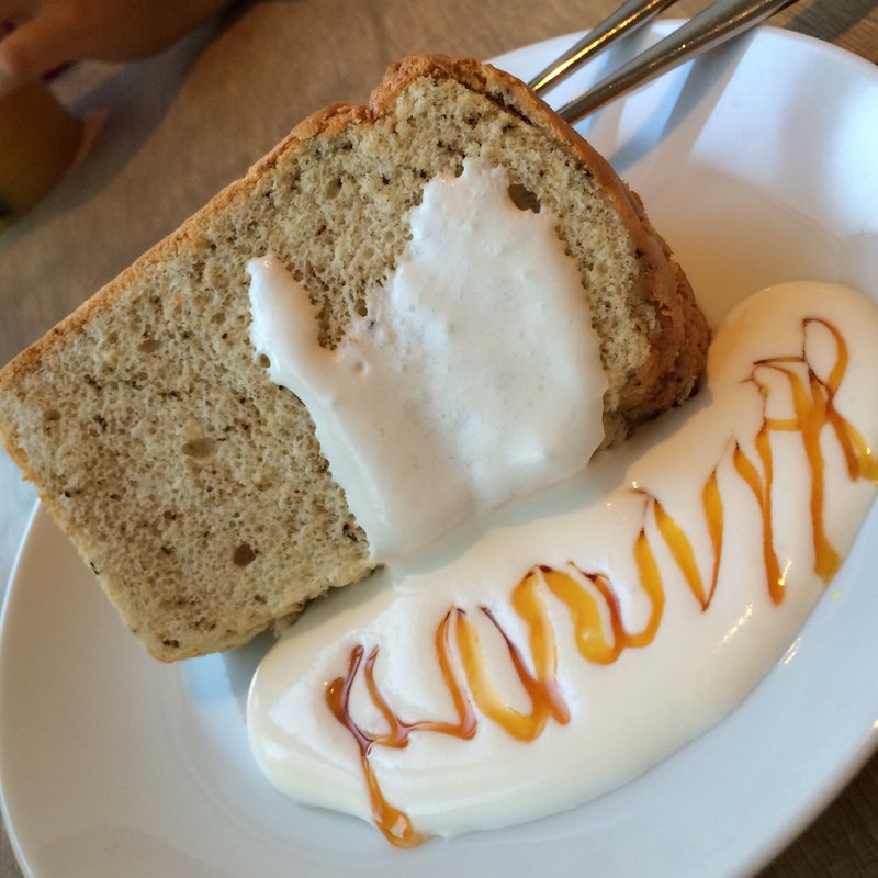 紅茶のシフォンケーキ(SLOPE （スロープ）)