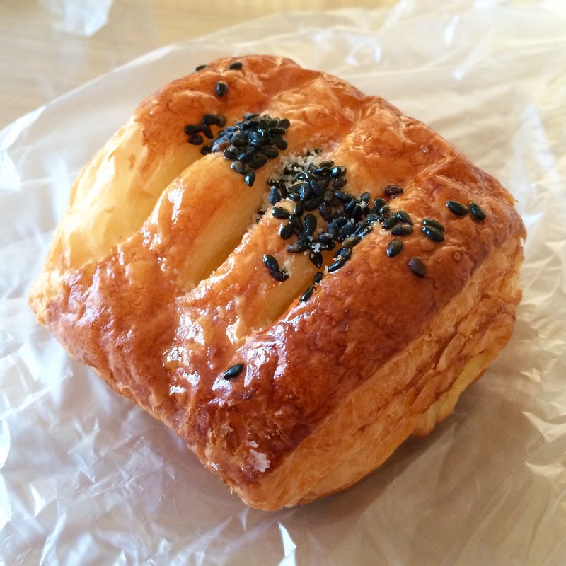 さつまいもパン(パン屋さん)