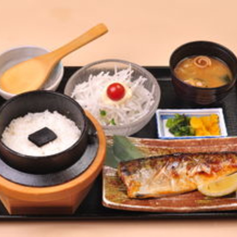 銀シャリ焼き魚御膳(炭家米蔵 モナ新浦安店)