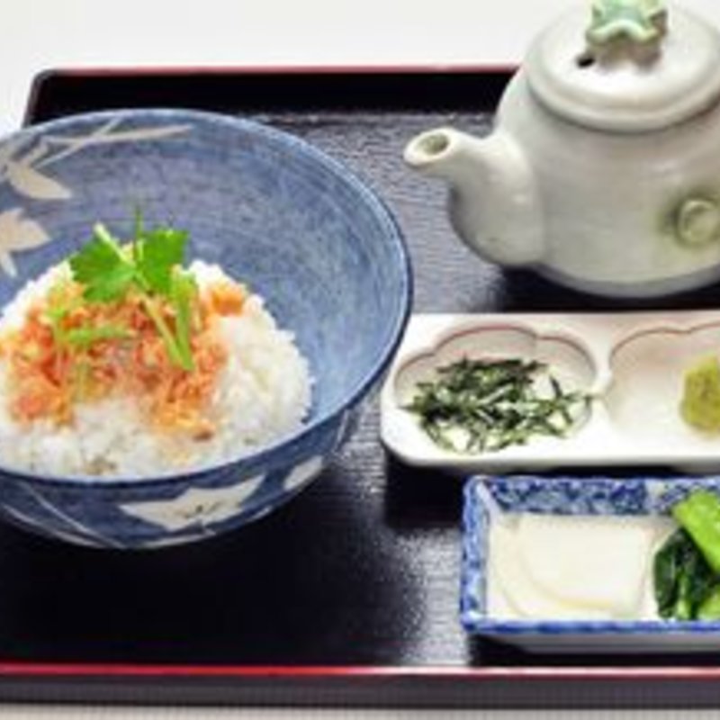 鮭茶づけ(炭家米蔵 モナ新浦安店)