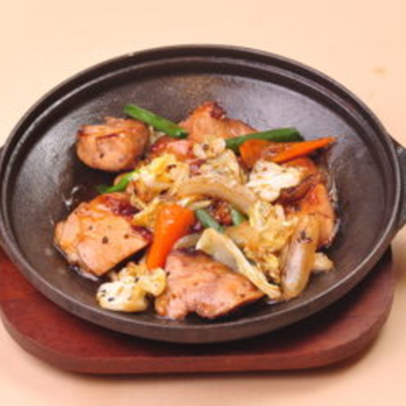 鶏の山賊鉄板焼き(炭家米蔵 モナ新浦安店)