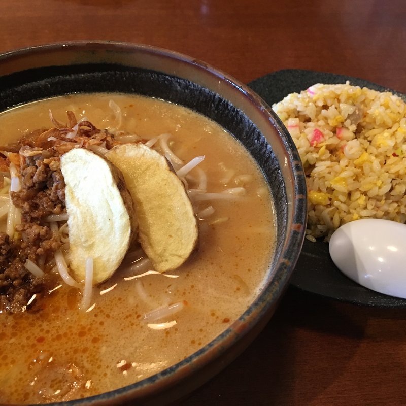 北海道味噌ラーメン(麺場 田所商店 行徳店)