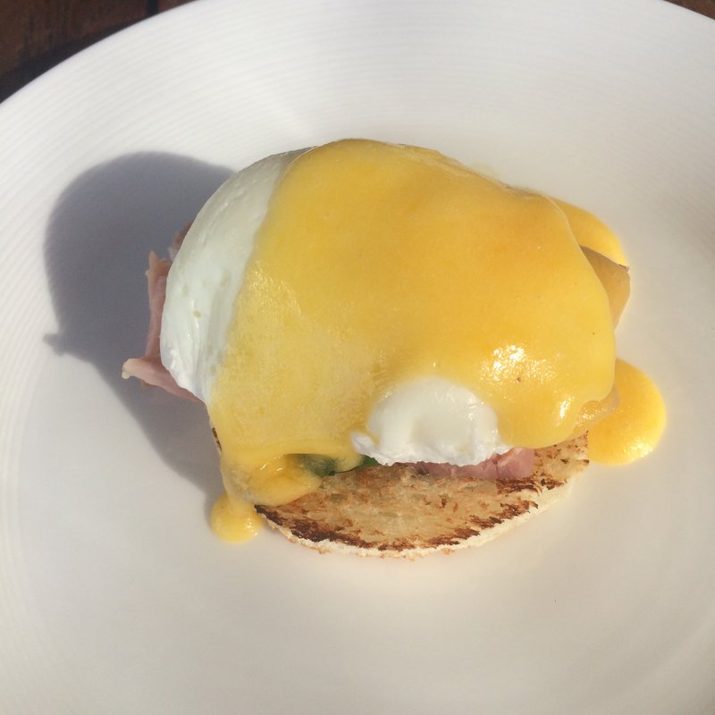 エッグベネディクト(グランド キッチン)