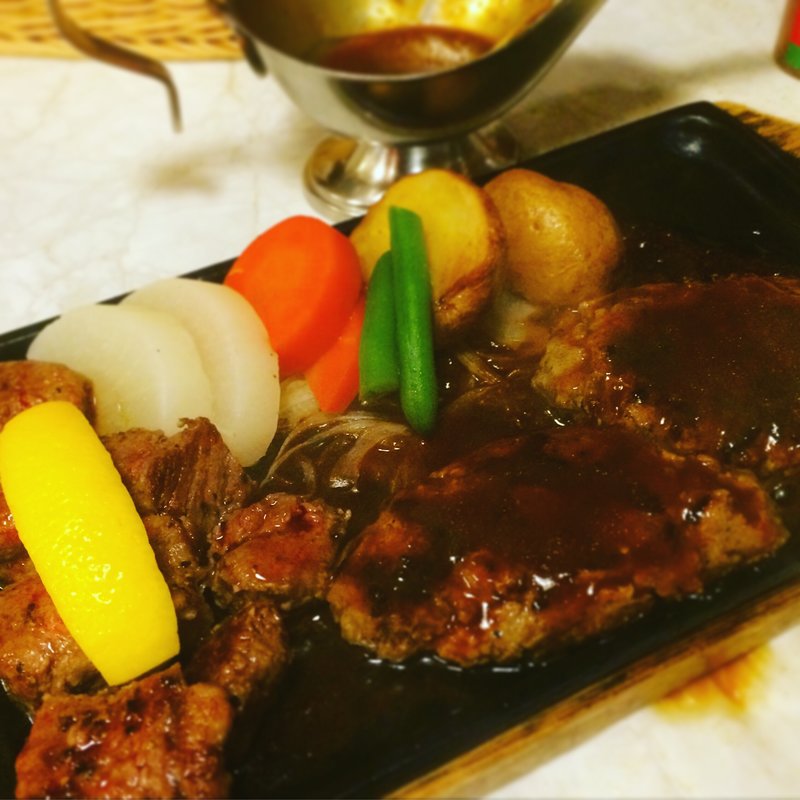 特製ハンバーグ&ステーキ(グルメ＆コーヒー　舶来屋 （ハクライヤ）)