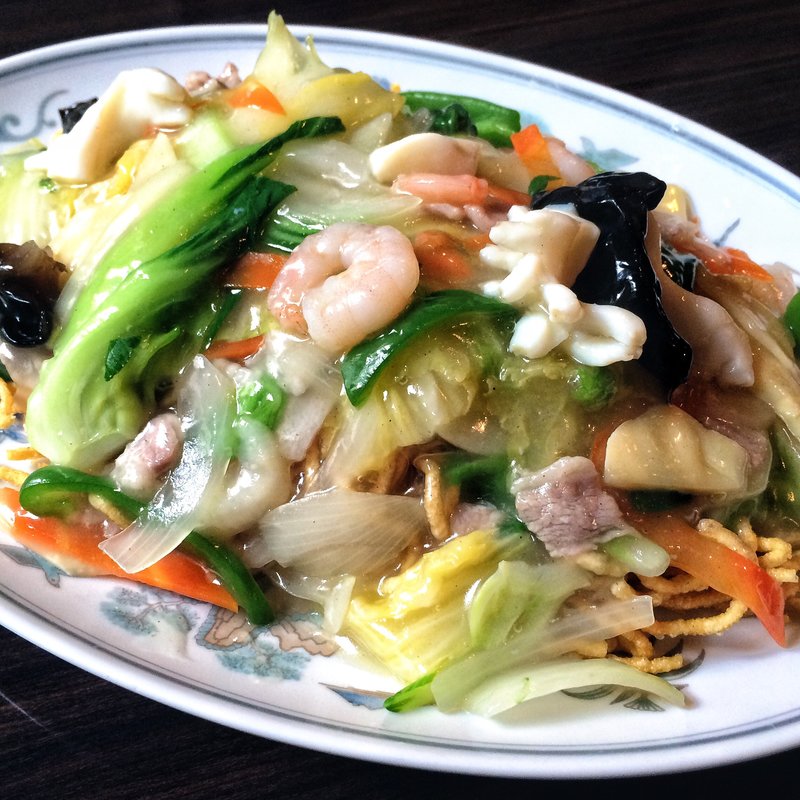 五目かた焼きそば(珍萬 （チンマン）)