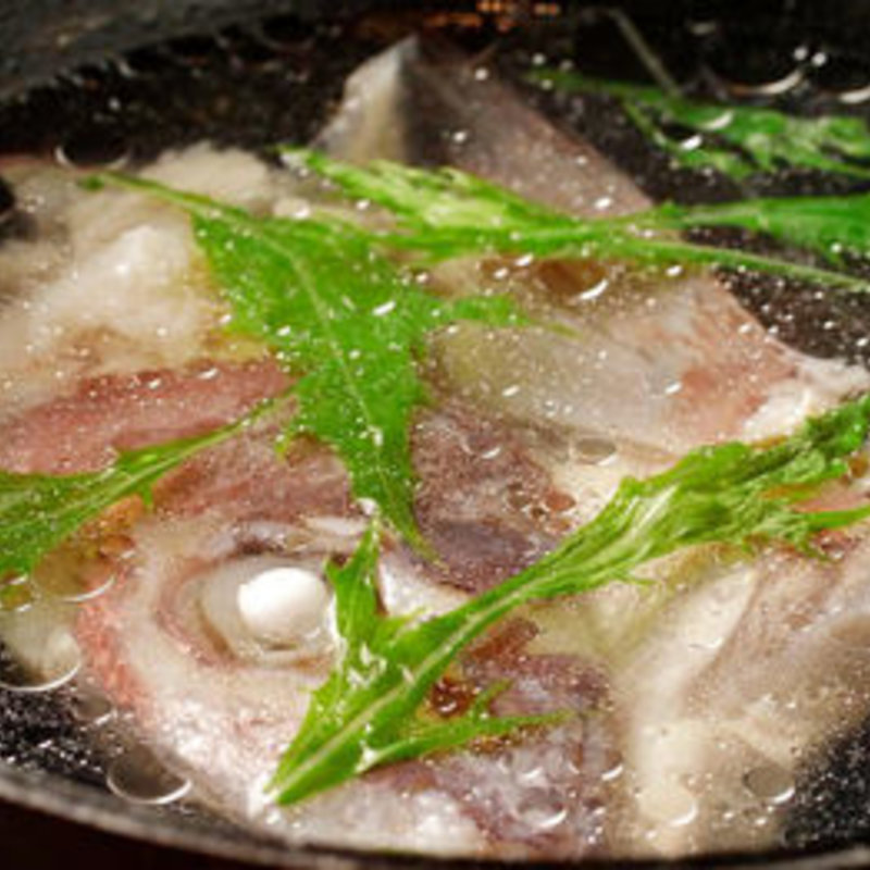 天然鮮魚のあら汁(さかなさま 北千住本店)