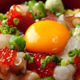 海鮮ネバトロ丼定食(さかなさま 北千住本店)
