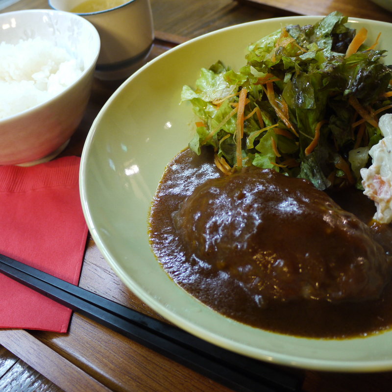 ハンバーグ(木蓮)