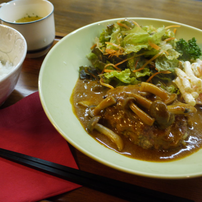 キノコハンバーグ(木蓮)