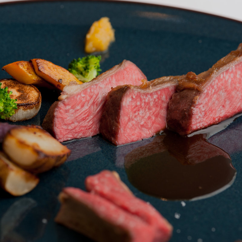 和牛のグリル(NARITA YUTAKA )