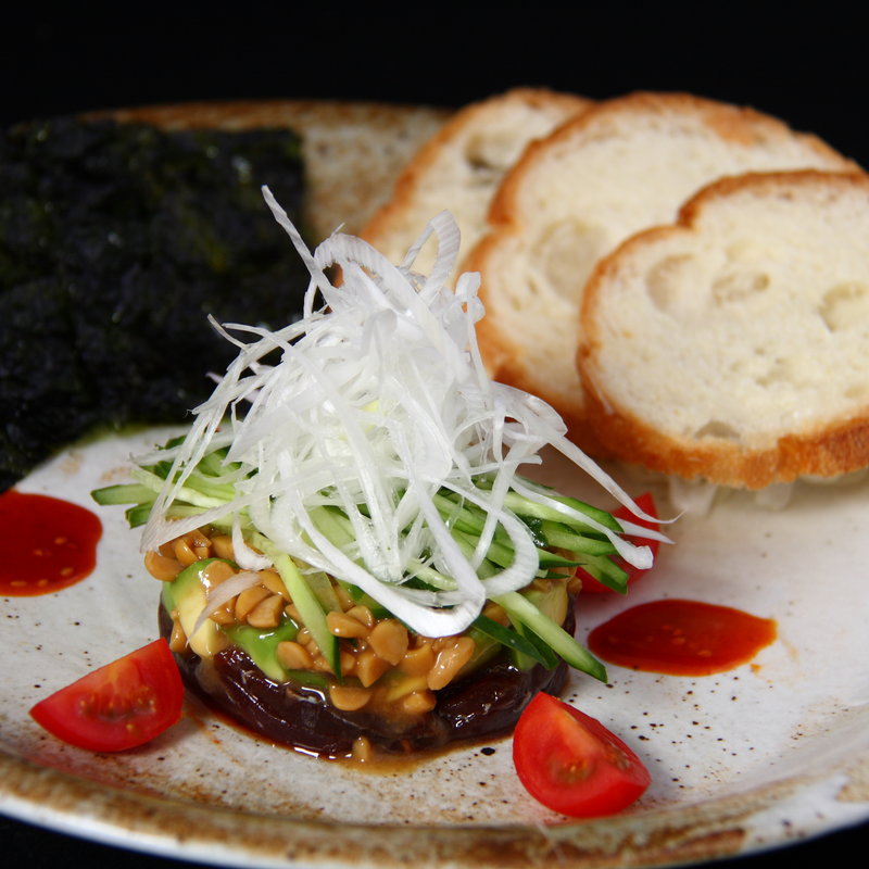 鮪のユッケ(No.5)