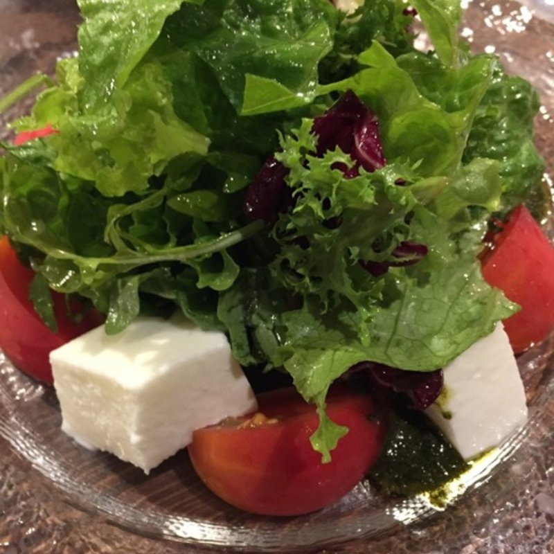 ラッテチーズサラダ(オステリア タナロ （OSTERIA TANARO）)