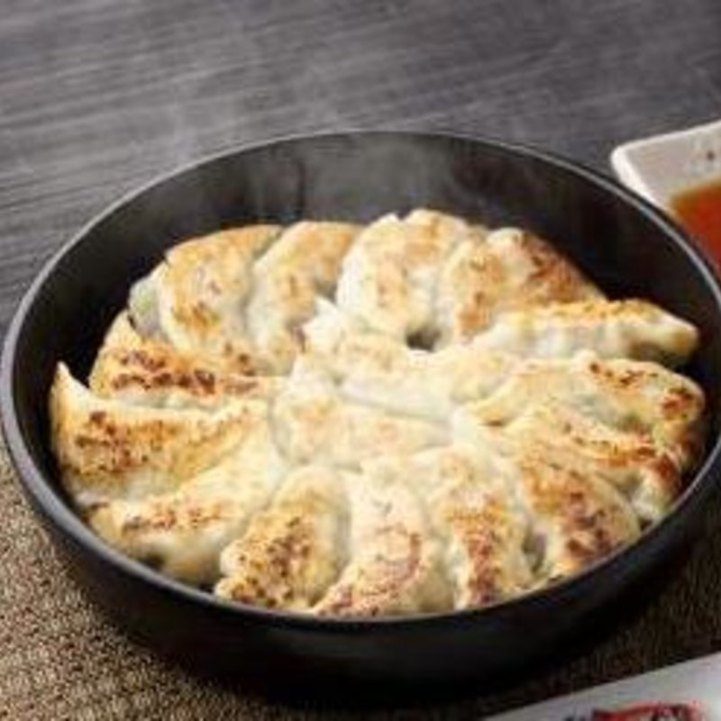 博多 鉄鍋餃子(博多酒場 きなっせい 松戸店)