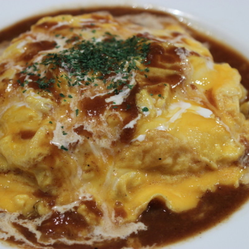 名物！とろとろ玉子のオムライス(バー ディオベスティア （bar dio bestia）)