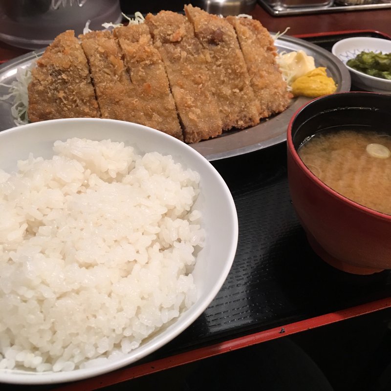 牛カツ定食(麺屋はるか 秋葉原本店)