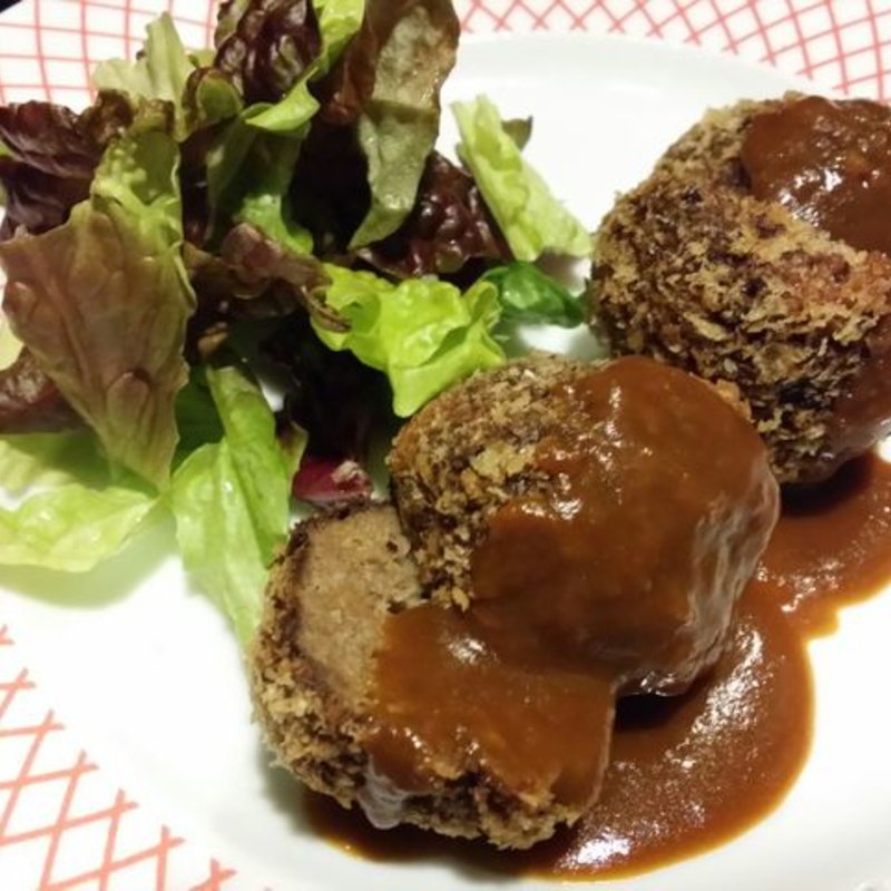 メンチカツ(Estrela （エストレーラ）)