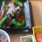 茄子と万願寺唐辛子の「麻婆茄子」定食(やさい家めい 上野店 )