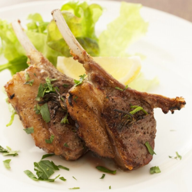 子羊のグリル(デカンターレ ロッソ)