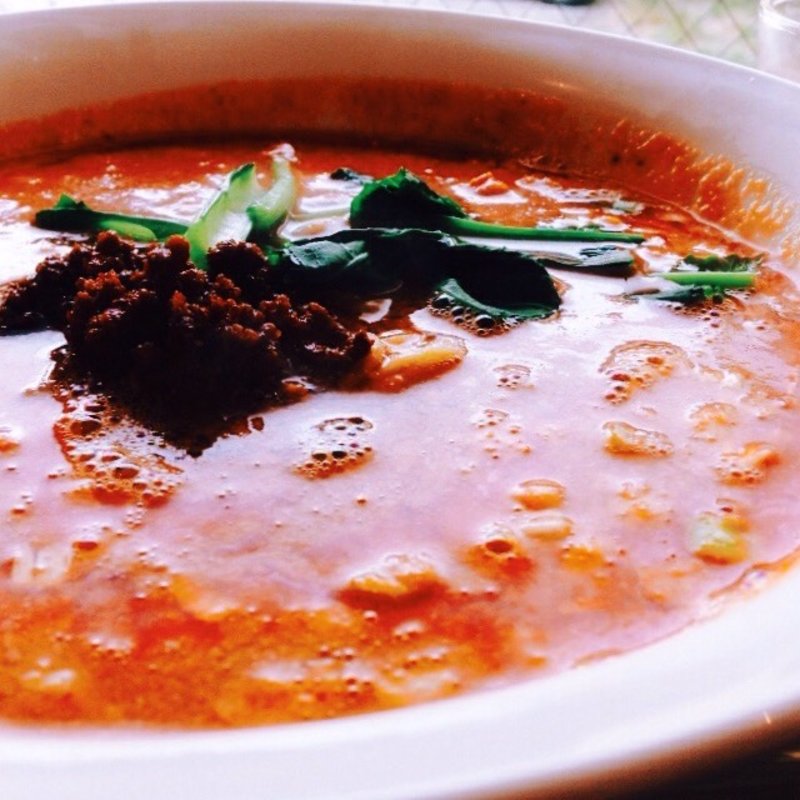 四川タンタン麺(チャイナ食堂 龍福KITCHEN)