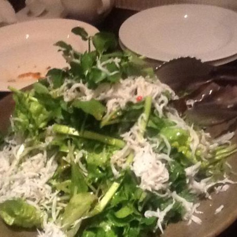 しらすとクレソンのサラダ(あさり食堂)