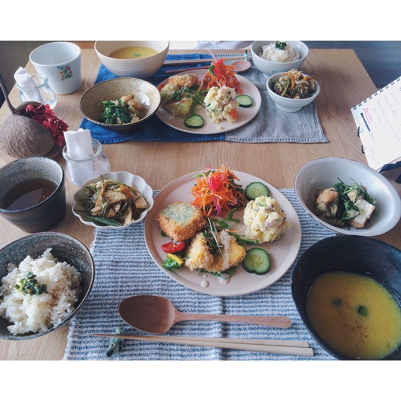 昼ごはん オールベジ(ごはんとおやつとひとときと)