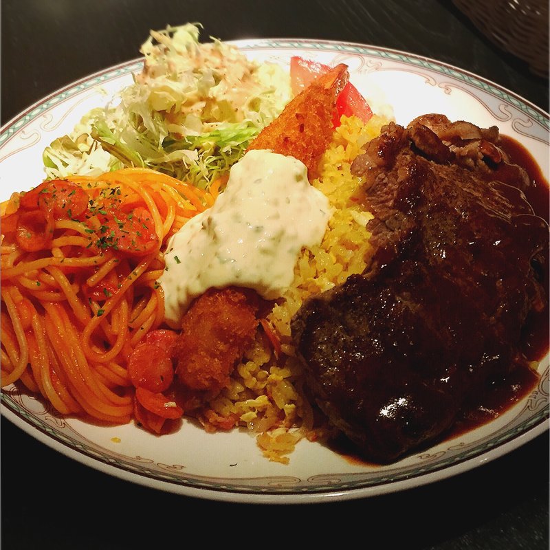 トルコライス（ステーキ）(羅甸 )