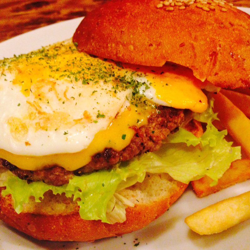 チーズエッグバーガー(ササ （GRILL BURGER CLUB SASA）)